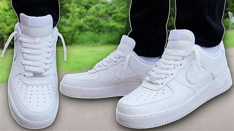 how to tie af1s